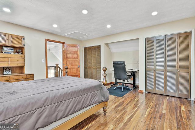 190 Willow Lake Lane, Sharpsburg, GA 30277