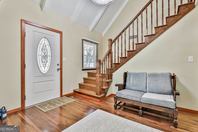 190 Willow Lake Lane, Sharpsburg, GA 30277