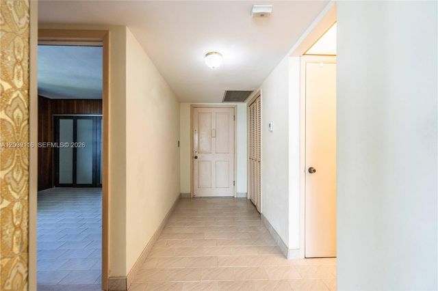 9500 W Bay Harbor Drive 7D, Bay Harbor Islands, FL 33154
