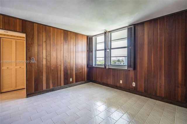 9500 W Bay Harbor Drive 7D, Bay Harbor Islands, FL 33154