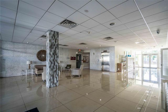 9500 W Bay Harbor Drive 7D, Bay Harbor Islands, FL 33154