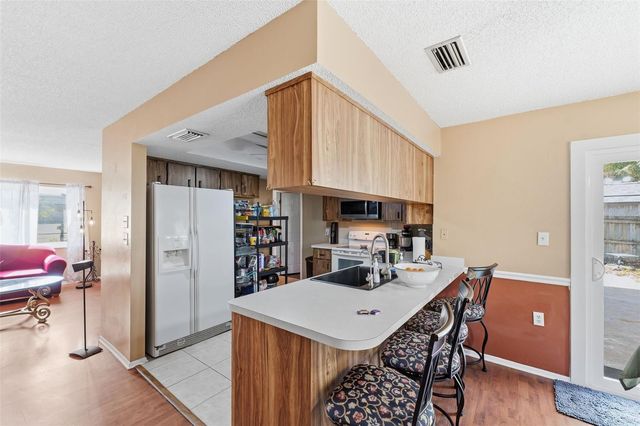 11608 FOX RUN, Port Richey, FL 34668