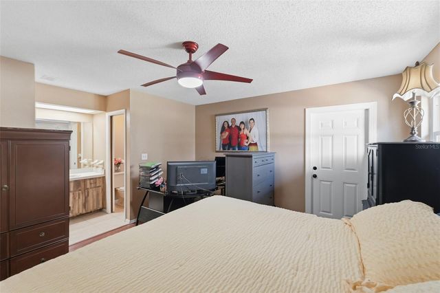 11608 FOX RUN, Port Richey, FL 34668