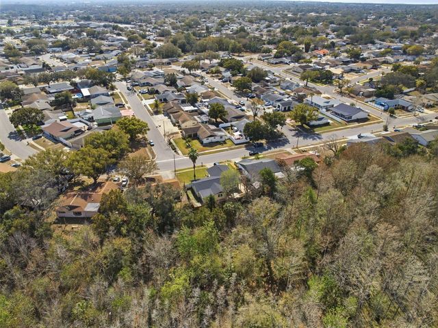 11608 FOX RUN, Port Richey, FL 34668