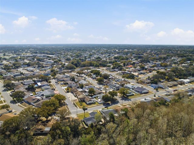 11608 FOX RUN, Port Richey, FL 34668