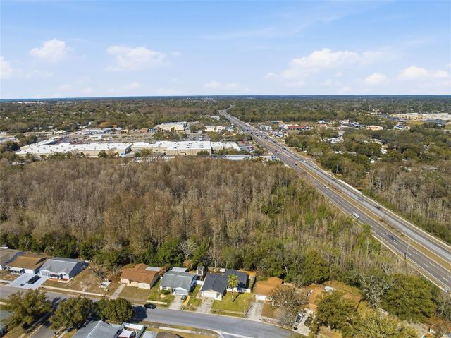 11608 FOX RUN, Port Richey, FL 34668