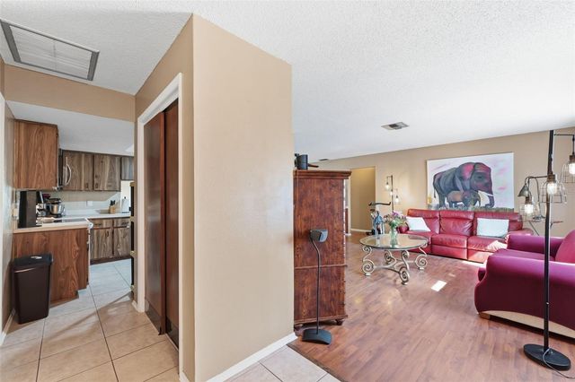 11608 FOX RUN, Port Richey, FL 34668