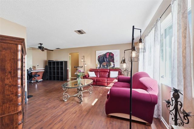 11608 FOX RUN, Port Richey, FL 34668