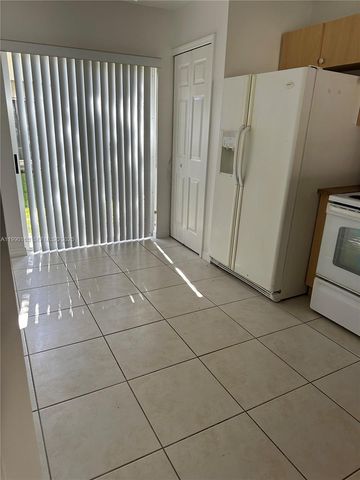 2911 SE 13th Ave 204-49, Homestead, FL 33035