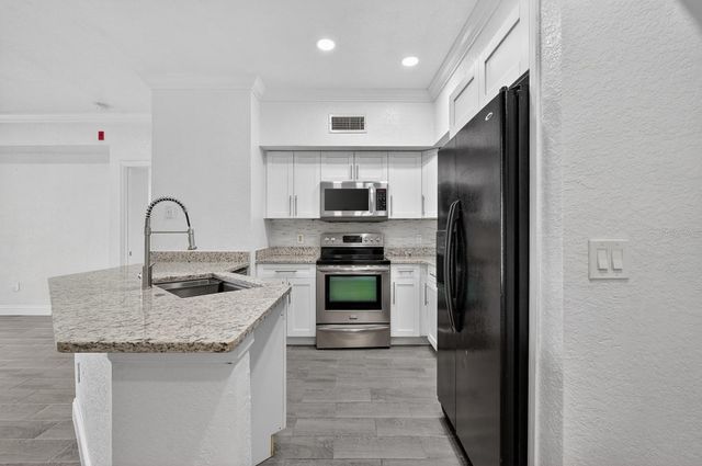 832 CAMARGO WAY 306, Altamonte Springs, FL 32714