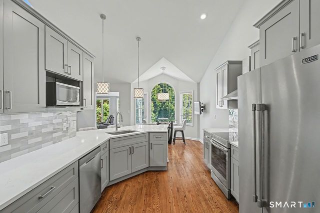 555 Mohave Circle 555, Shelton, CT 06484