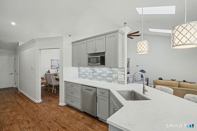 555 Mohave Circle 555, Shelton, CT 06484