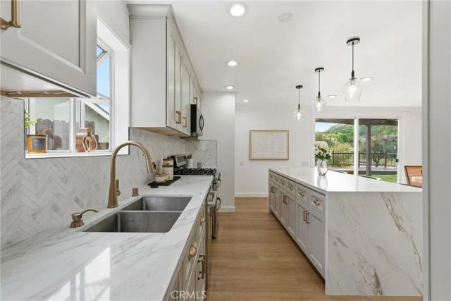 24308 Highlander Road, West Hills, CA 91307