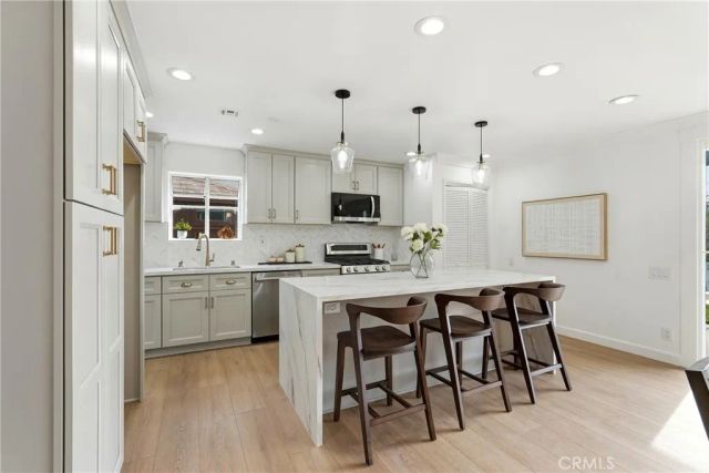 24308 Highlander Road, West Hills, CA 91307