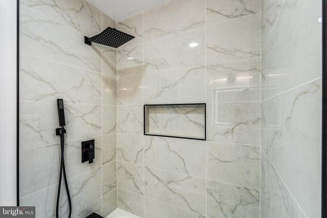 102 DAWN DR, Mount Holly, NJ 08060