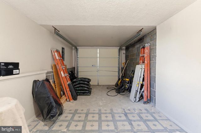 102 DAWN DR, Mount Holly, NJ 08060