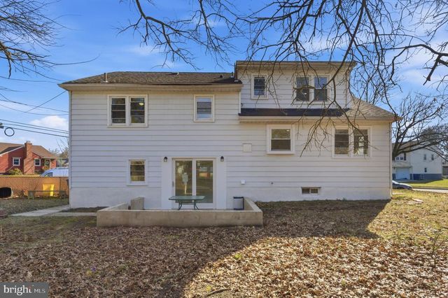 102 DAWN DR, Mount Holly, NJ 08060