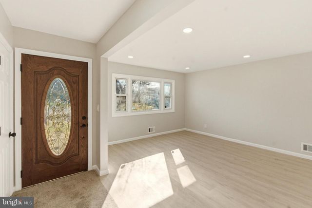 102 DAWN DR, Mount Holly, NJ 08060