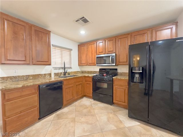 6952 Graceful Cloud Avenue, Henderson, NV 89011