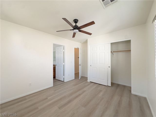 6952 Graceful Cloud Avenue, Henderson, NV 89011