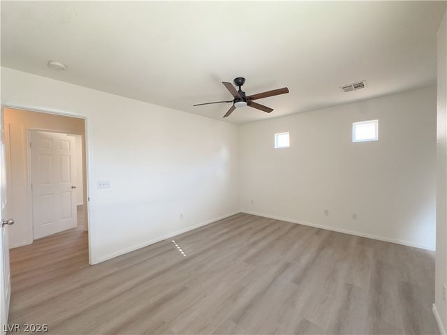 6952 Graceful Cloud Avenue, Henderson, NV 89011