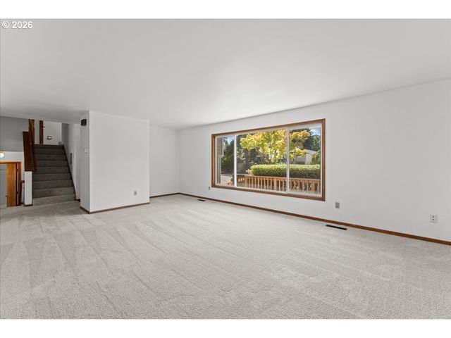 270 Ne 20TH Pl, Hillsboro, OR 97124