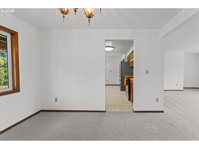 270 Ne 20TH Pl, Hillsboro, OR 97124