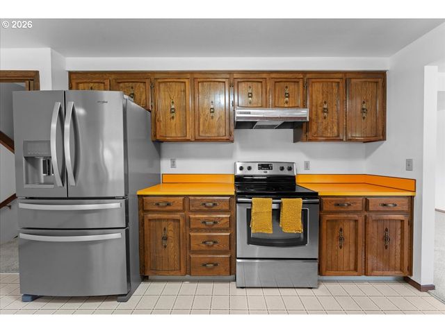 270 Ne 20TH Pl, Hillsboro, OR 97124