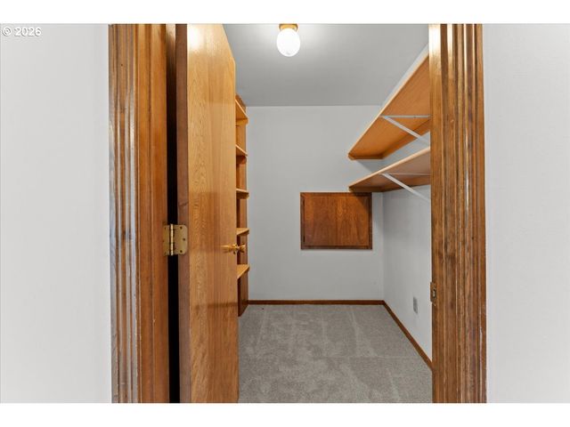 270 Ne 20TH Pl, Hillsboro, OR 97124