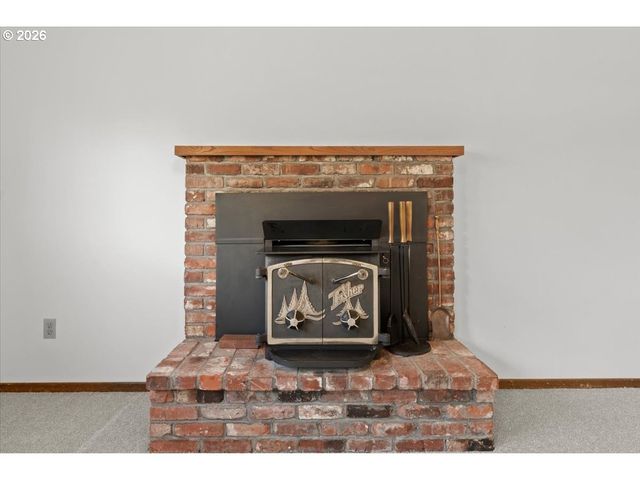 270 Ne 20TH Pl, Hillsboro, OR 97124