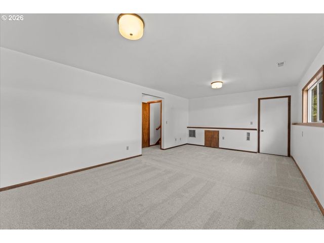 270 Ne 20TH Pl, Hillsboro, OR 97124