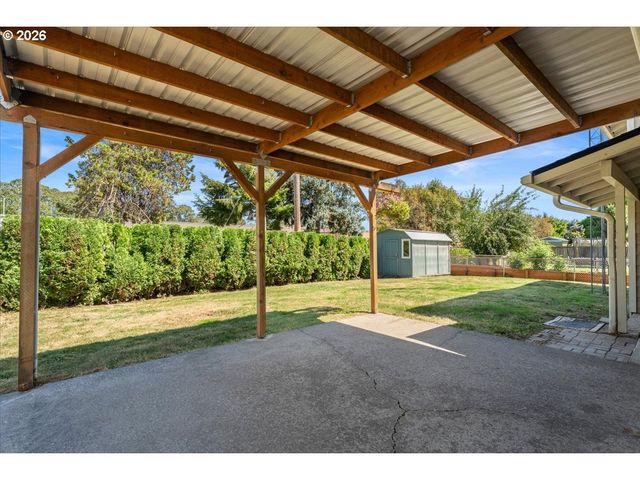 270 Ne 20TH Pl, Hillsboro, OR 97124