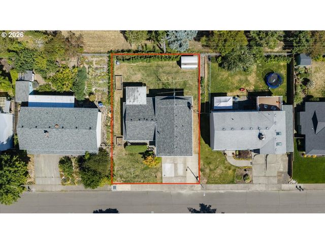 270 Ne 20TH Pl, Hillsboro, OR 97124