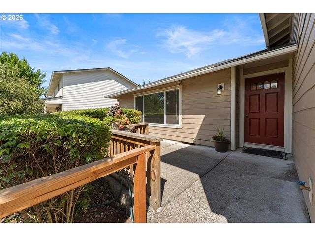270 Ne 20TH Pl, Hillsboro, OR 97124