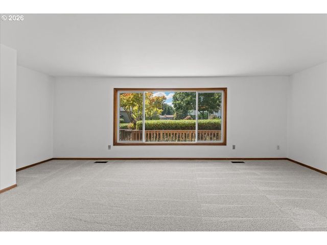 270 Ne 20TH Pl, Hillsboro, OR 97124