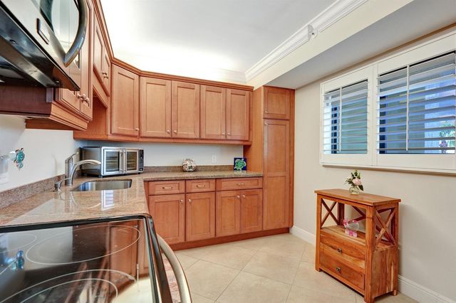 400 Ocean Trail Way 308, Jupiter, FL 33477