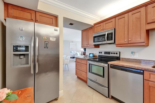 400 Ocean Trail Way 308, Jupiter, FL 33477