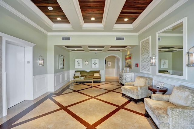 400 Ocean Trail Way 308, Jupiter, FL 33477