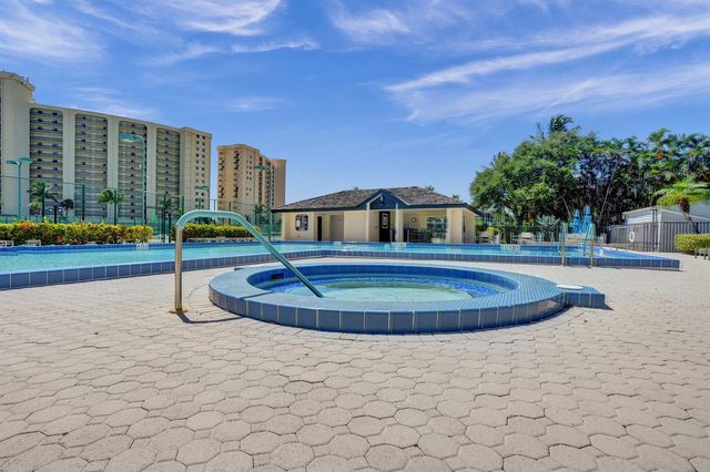 400 Ocean Trail Way 308, Jupiter, FL 33477