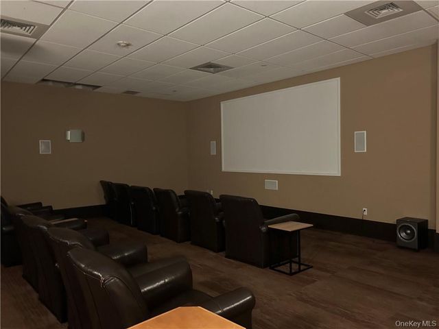 300 Mamaroneck Avenue 729, White Plains, NY 10605