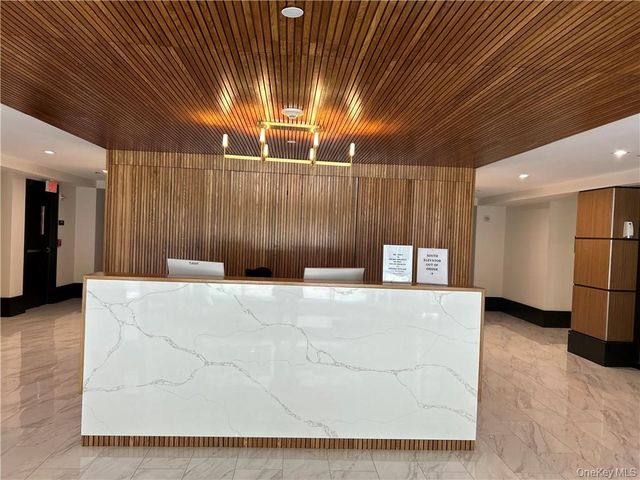 300 Mamaroneck Avenue 729, White Plains, NY 10605