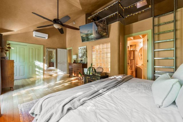 336 Los Ranchos Road NW, Los Ranchos, NM 87107