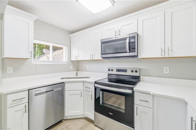 3405 Scott ST, Portsmouth, VA 23707