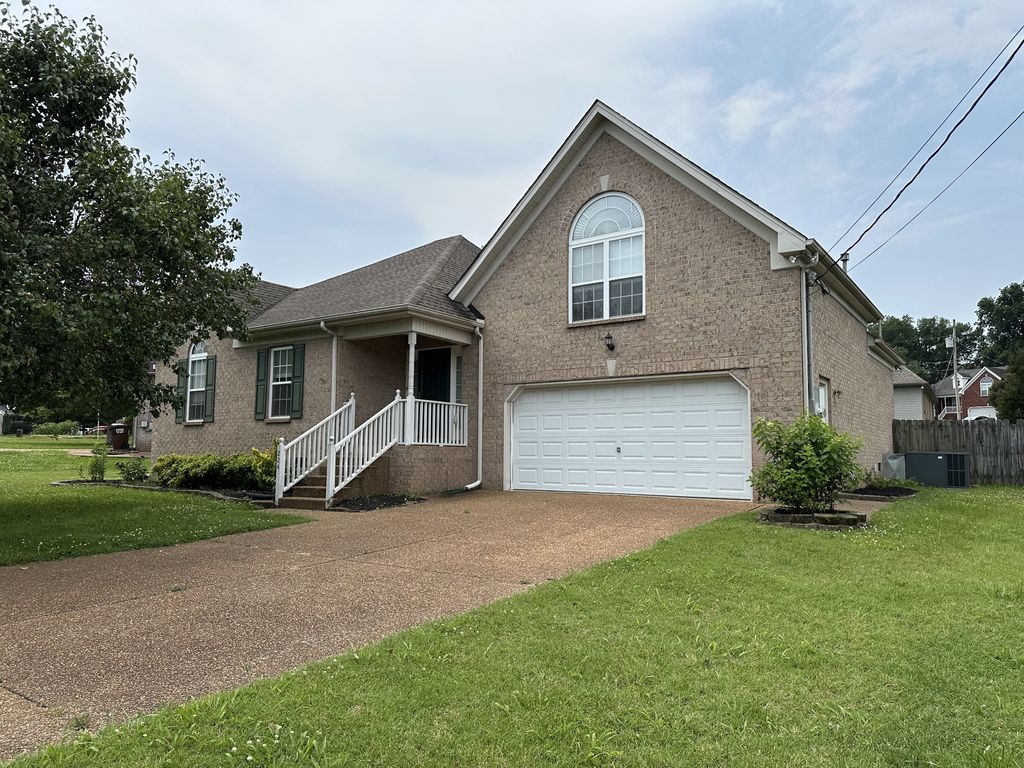224 Parrish Pl, Mount Juliet, TN 37122