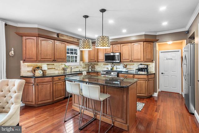 105 STONEBROOK DR, Lumberton, NJ 08048