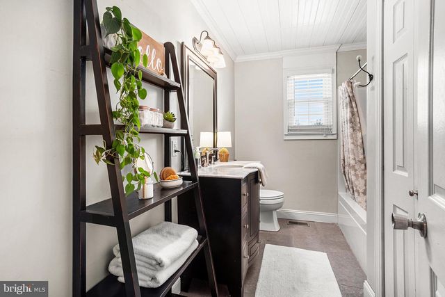 105 STONEBROOK DR, Lumberton, NJ 08048