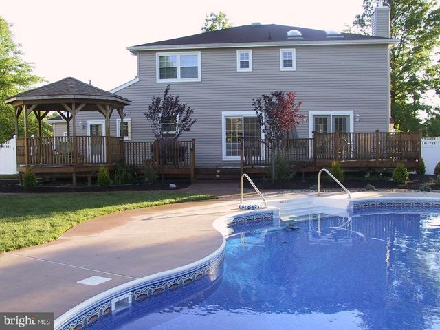 105 STONEBROOK DR, Lumberton, NJ 08048