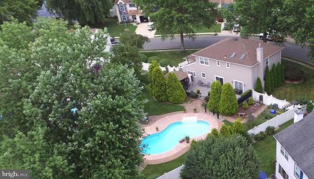 105 STONEBROOK DR, Lumberton, NJ 08048