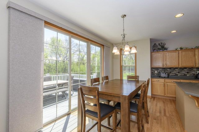 426 Augusta DRIVE, Mukwonago, WI 53149