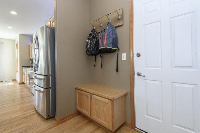 426 Augusta DRIVE, Mukwonago, WI 53149
